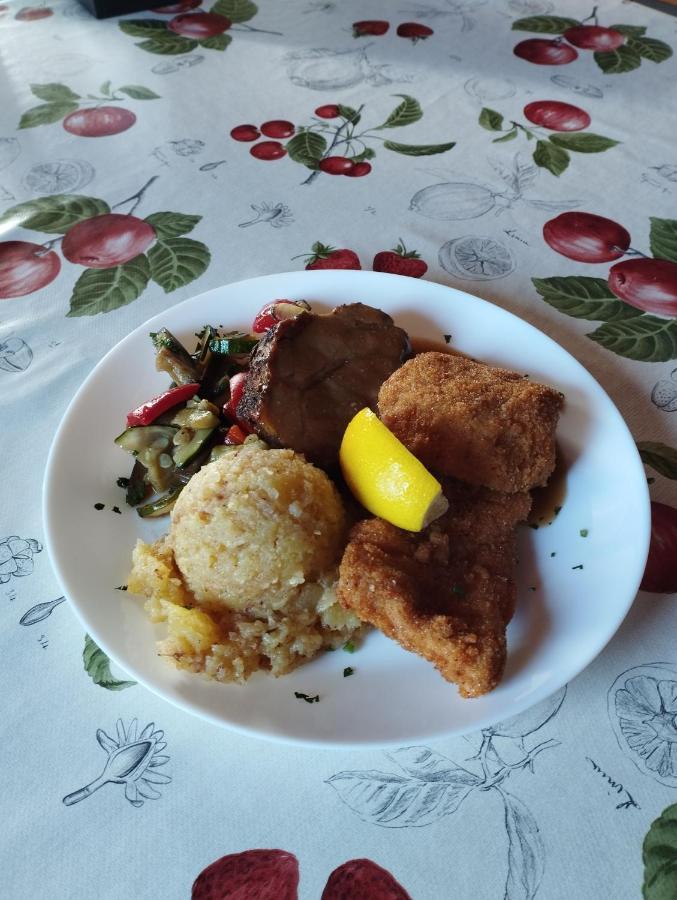 Trbovlje Planinski Dom Vrhe酒店 外观 照片